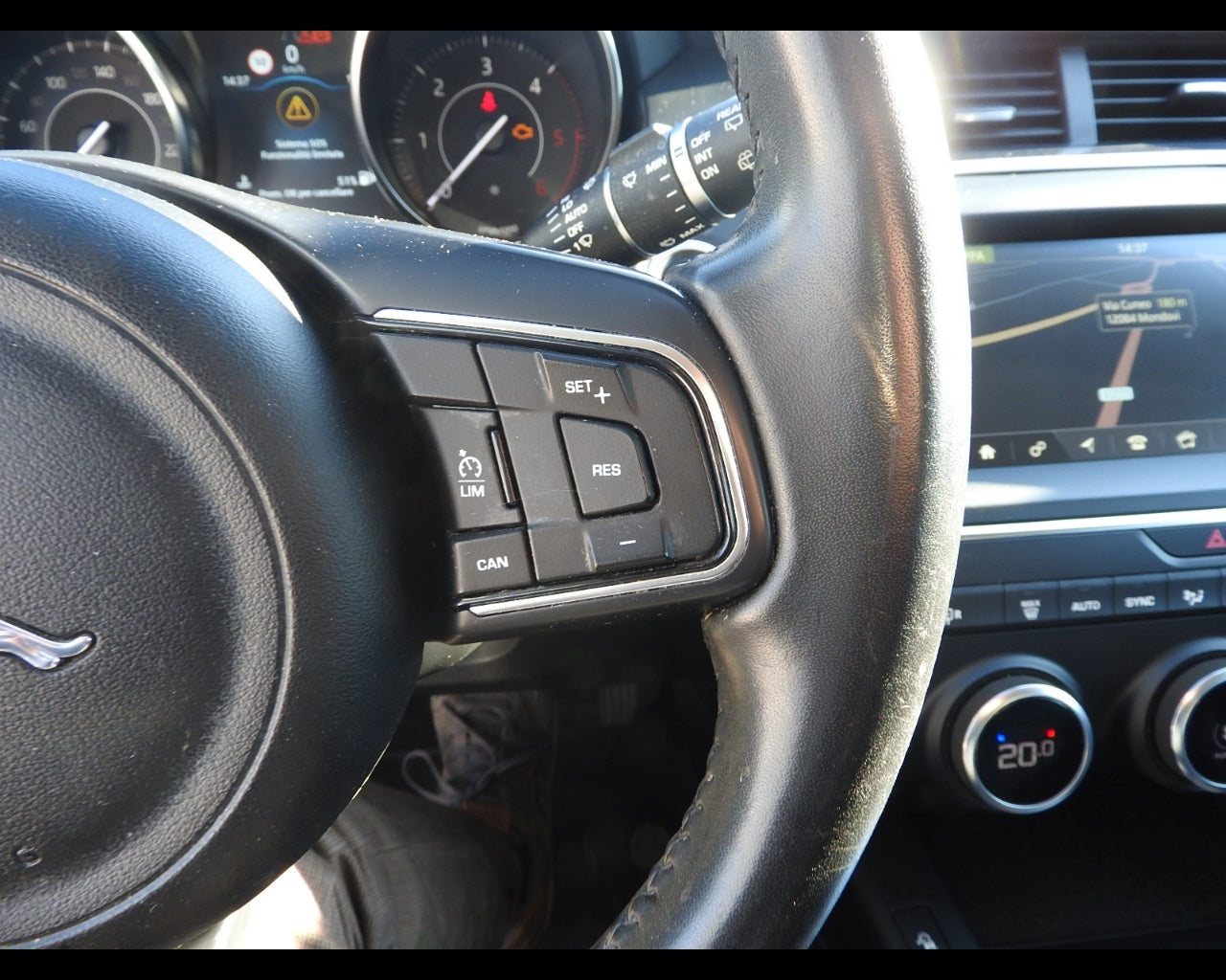 JAGUAR - E-PACE (2019 - km 144.528 - Diesel)