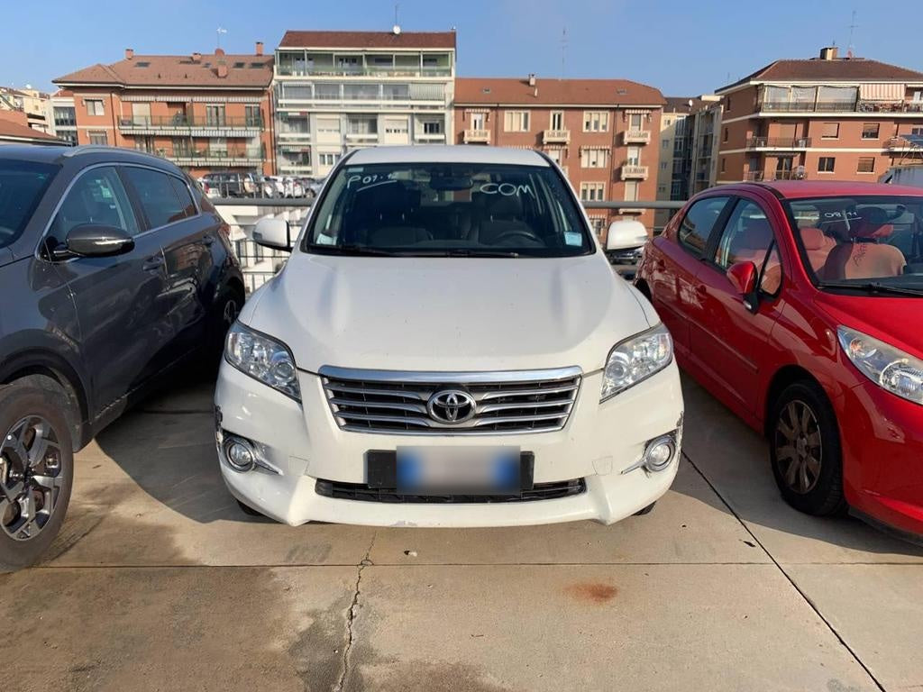 TOYOTA - RAV 4 (2011 - km 128.694 - Diesel)