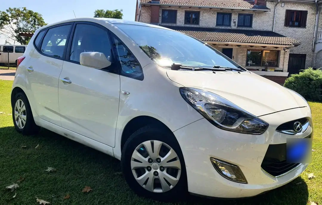 HYUNDAI - Ix20 (2015 - km 140.000 - Diesel)