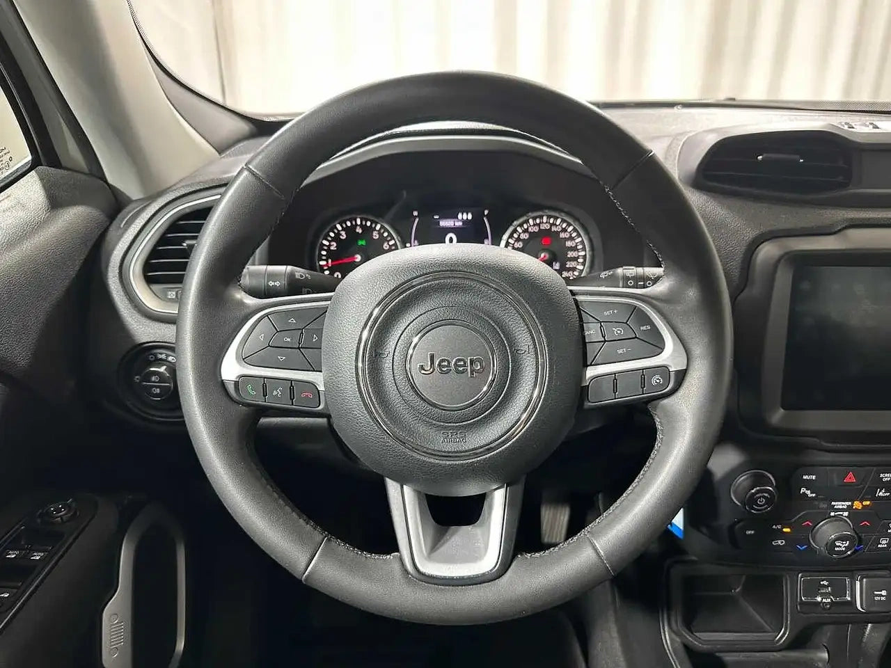 JEEP - RENEGADE (2019 - km 55.469 - Benzina)