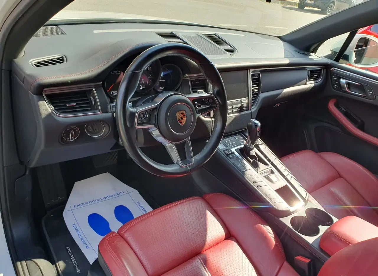 PORSCHE - MACAN (2017 - km 87.583 - Benzina)