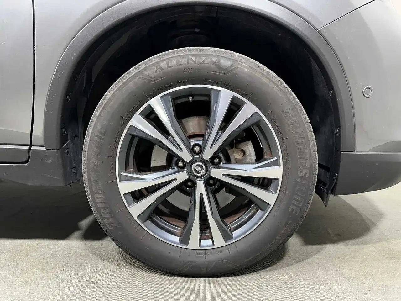 NISSAN - X-Trail (2017 - km 92.400 - Diesel)