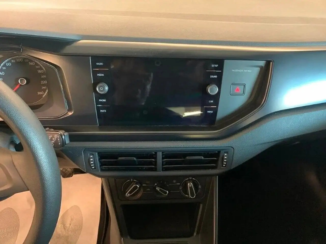VOLKSWAGEN - POLO (2019 - km 135.000 - Diesel)
