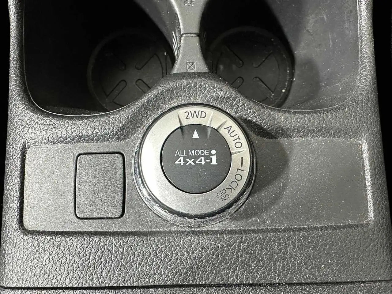 NISSAN - X-Trail (2017 - km 92.400 - Diesel)