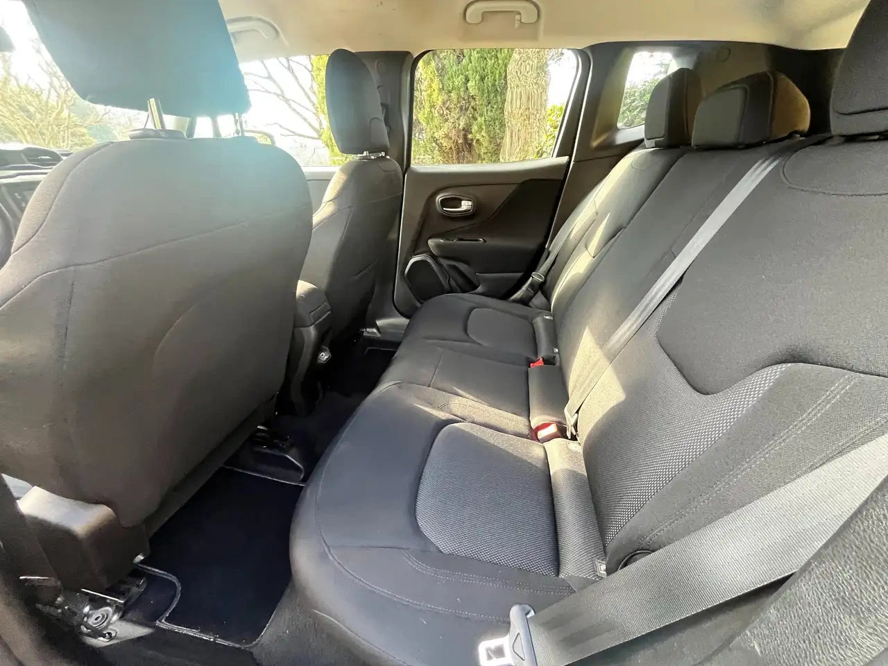 JEEP - RENEGADE (2019 - km 105.000 - Gpl)