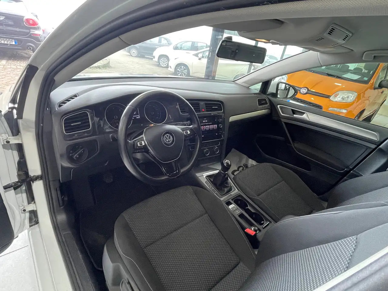VOLKSWAGEN - GOLF (2019 - km 120.000 - Diesel)