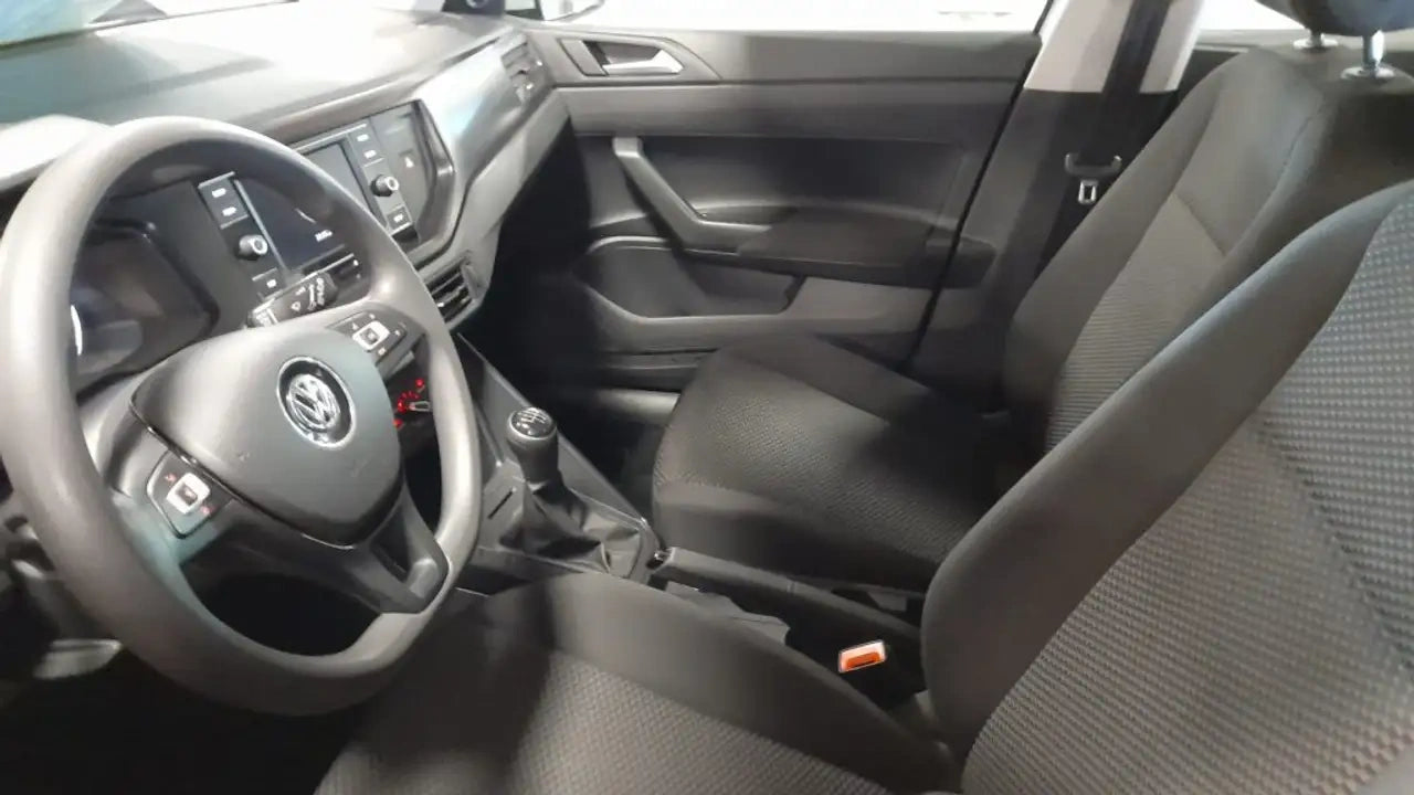VOLKSWAGEN - POLO (2019 - km 112.703 - Diesel)