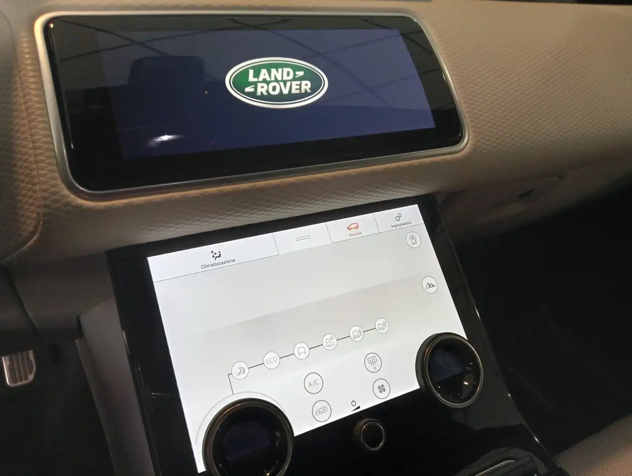 LAND ROVER - RANGE ROVER VELAR (2019 - km 96.300 - Diesel)