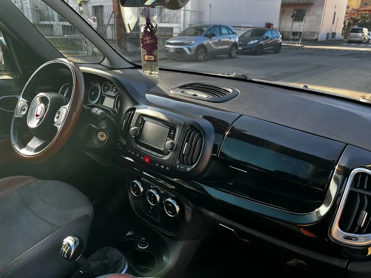 FIAT - 500L (2015 - km 123.000 - Diesel)