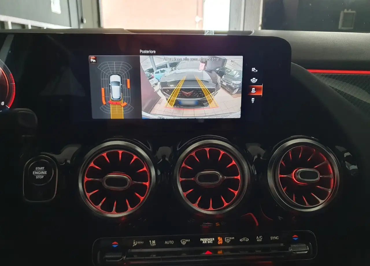 MERCEDES-BENZ - GLA 220 (2020 - km 61.263 - Diesel)