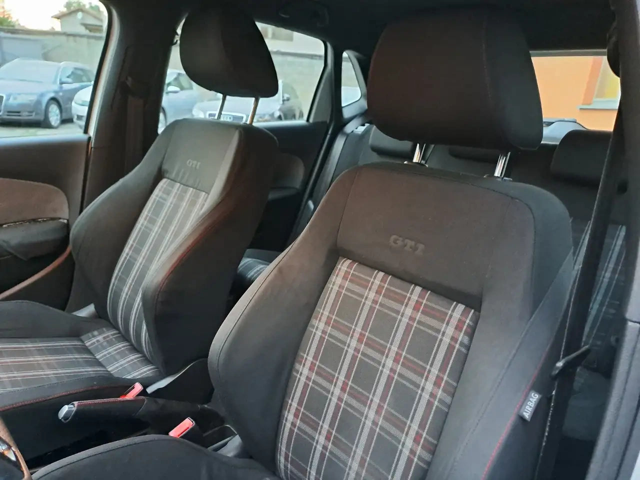 VOLKSWAGEN - POLO GTI (2011 - km 165.000 - Benzina)