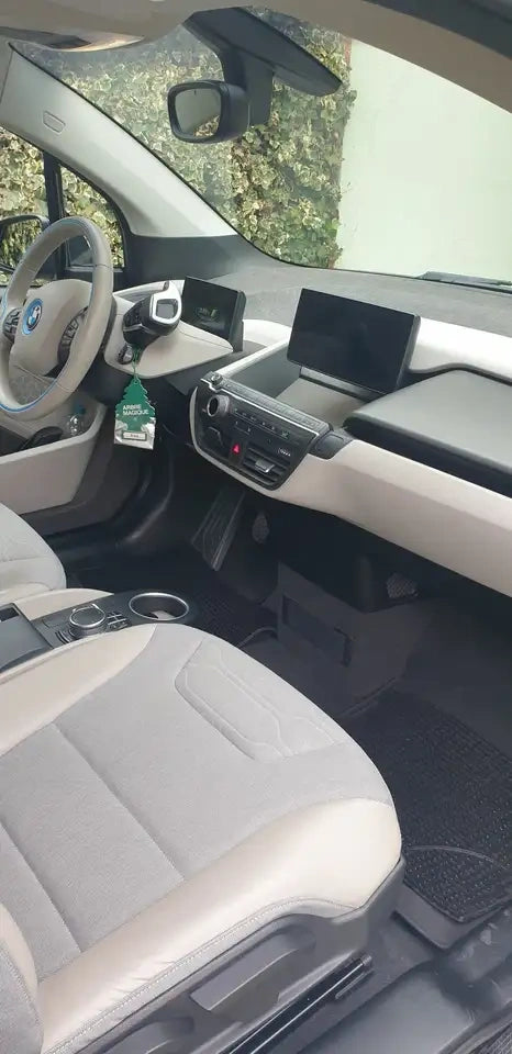 BMW - i3 (2016 - km 113.000 - Ibrida)