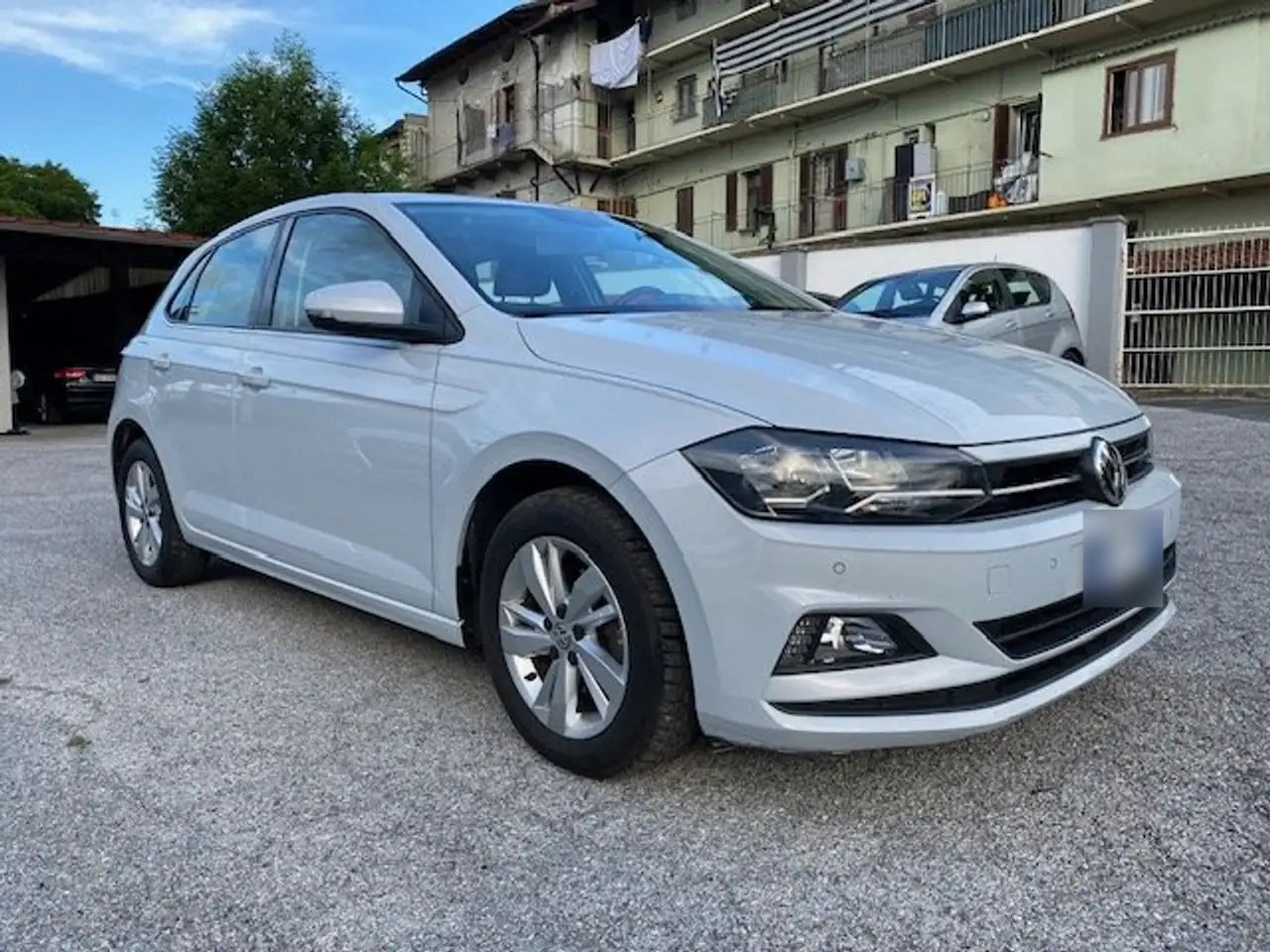 VOLKSWAGEN - POLO (2019 - km 177.000 - Diesel)