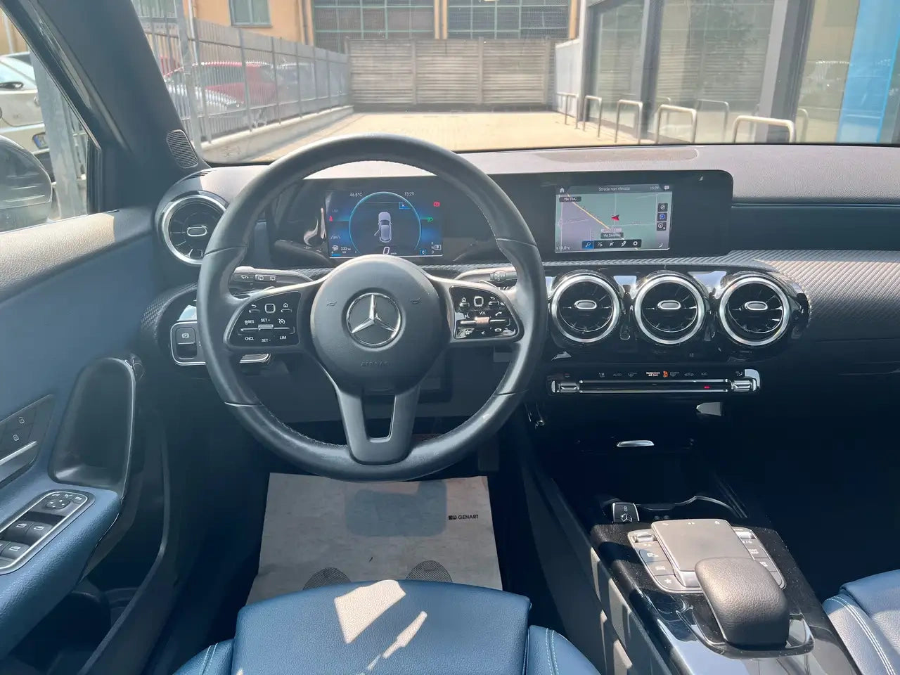 MERCEDES - A180 (2020 - km 42.921 - Diesel)