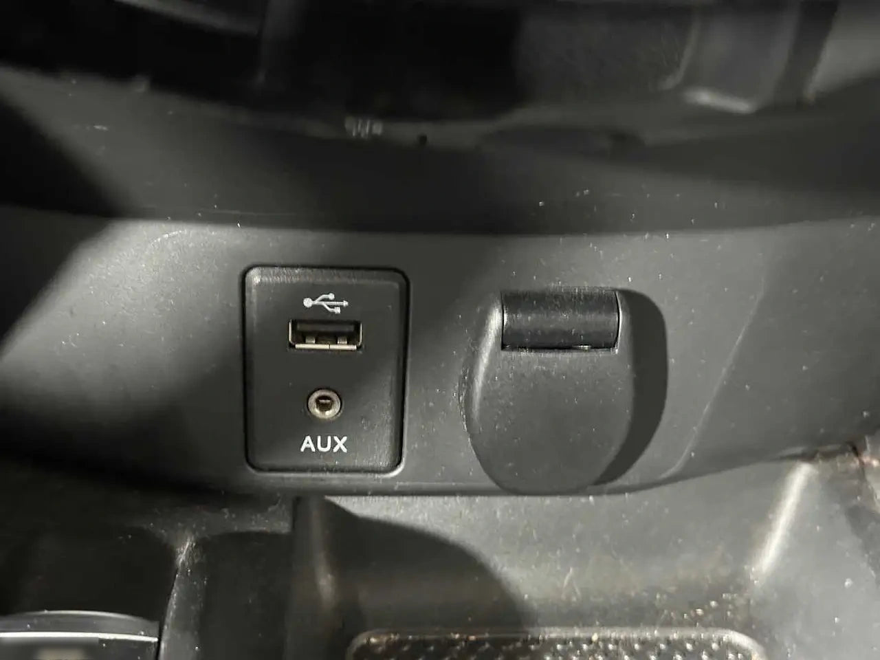 NISSAN - X-Trail (2017 - km 92.400 - Diesel)