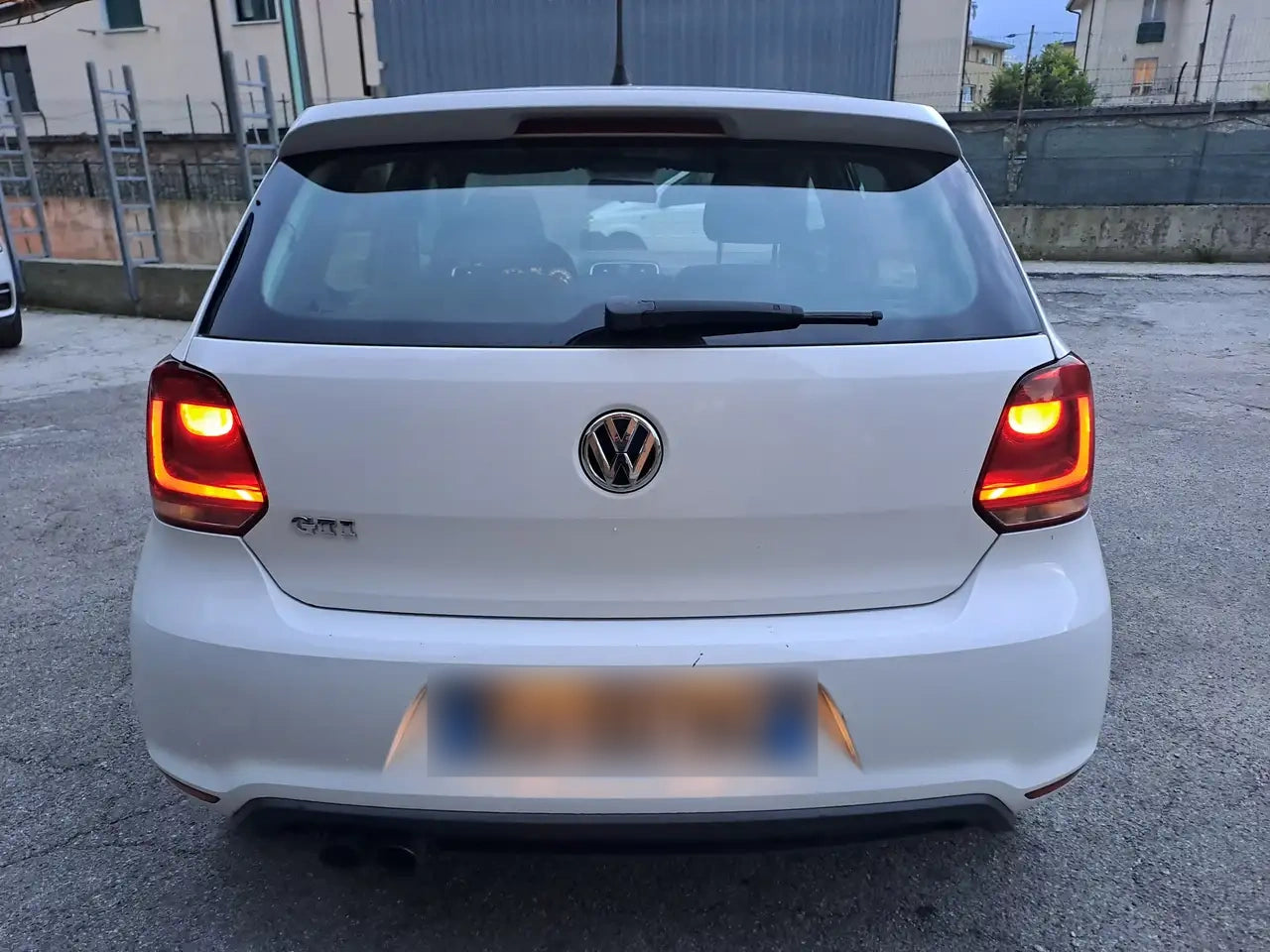 VOLKSWAGEN - POLO GTI (2011 - km 165.000 - Benzina)
