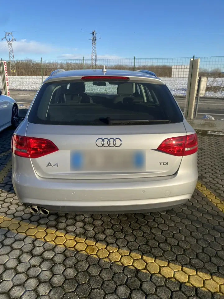 AUDI - A4 (2014 - km 95.000 - Diesel)