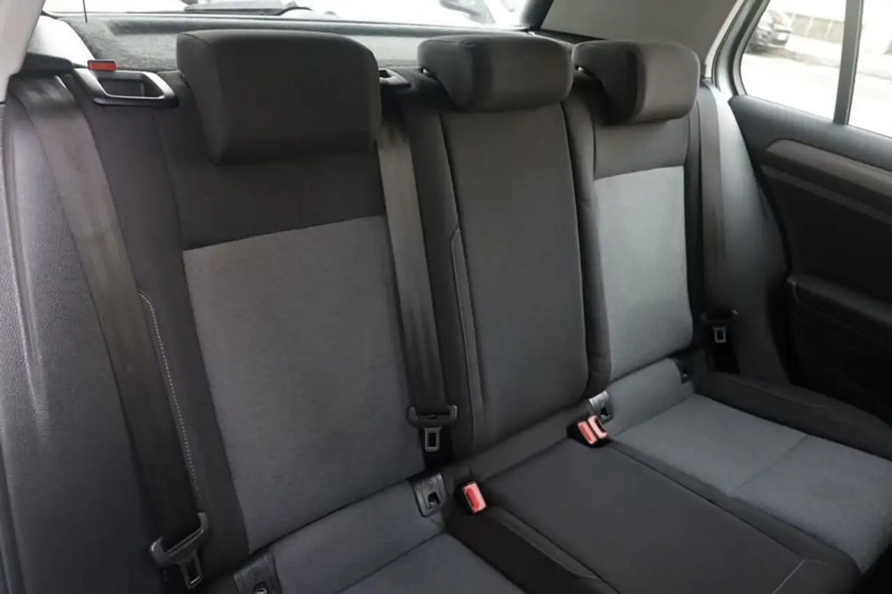 VOLKSWAGEN - GOLF (2016 - km 159.000 - Metano)