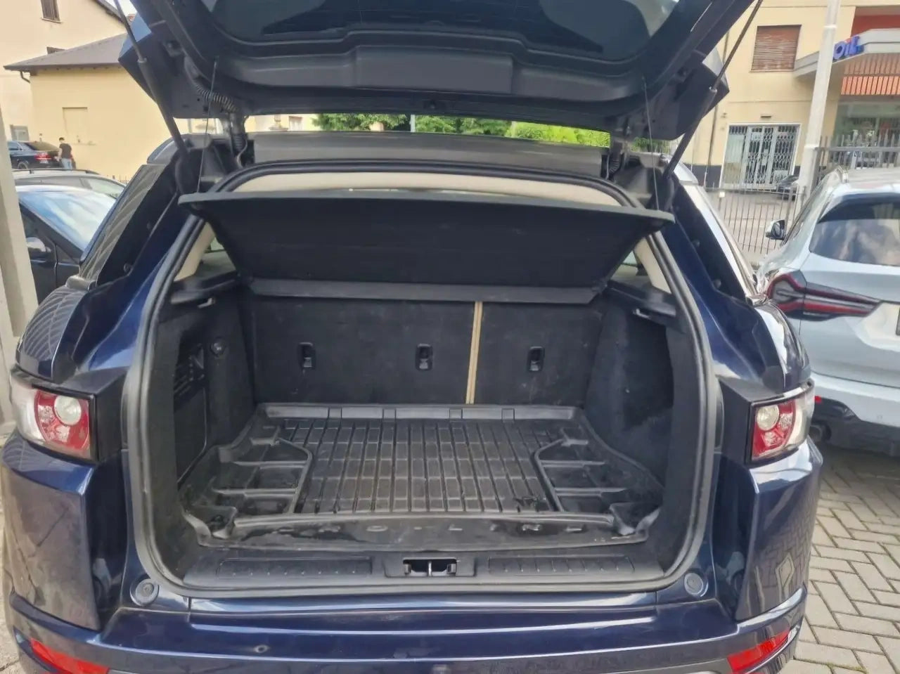 LAND ROVER - RANGE ROVER EVOQUE (2012 - km 213.500 - Diesel)