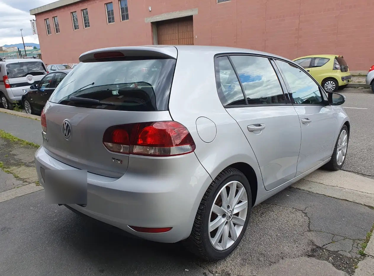VOLKSWAGEN - GOLF (2011 - km 143.105 - Benzina)