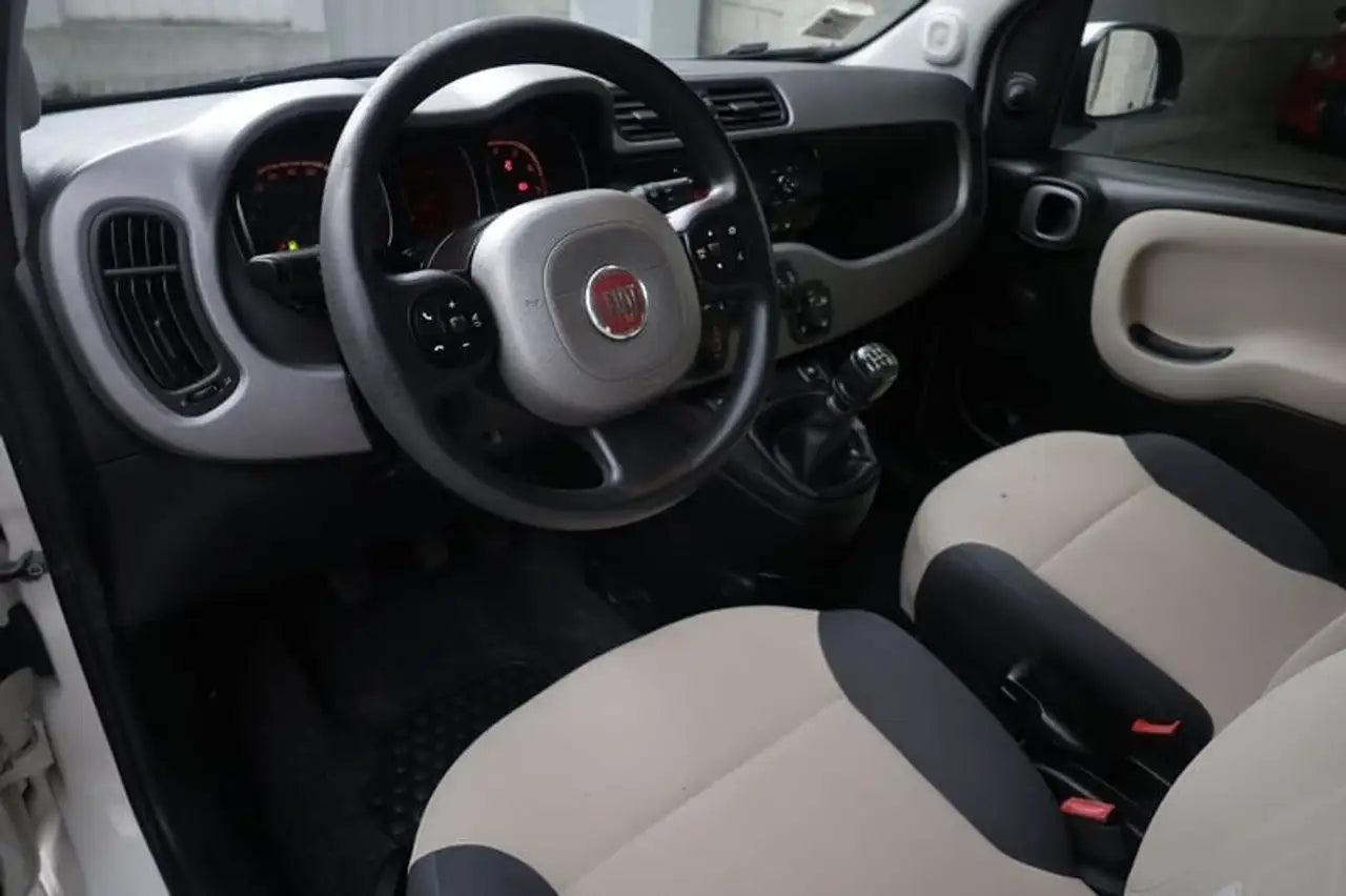 FIAT - PANDA (2013 - km 105.000 - Metano)