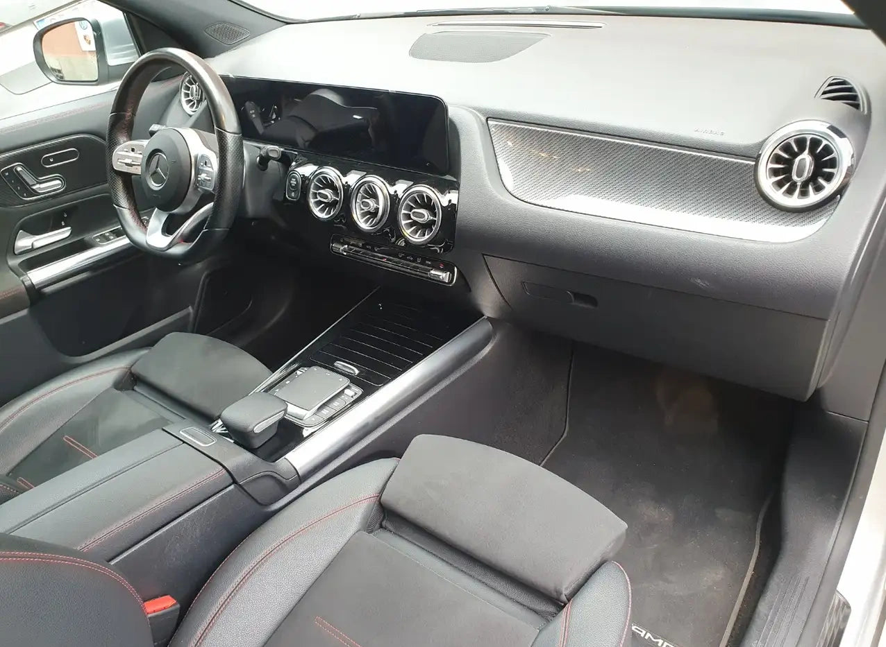 MERCEDES-BENZ - GLA 220 (2020 - km 61.263 - Diesel)