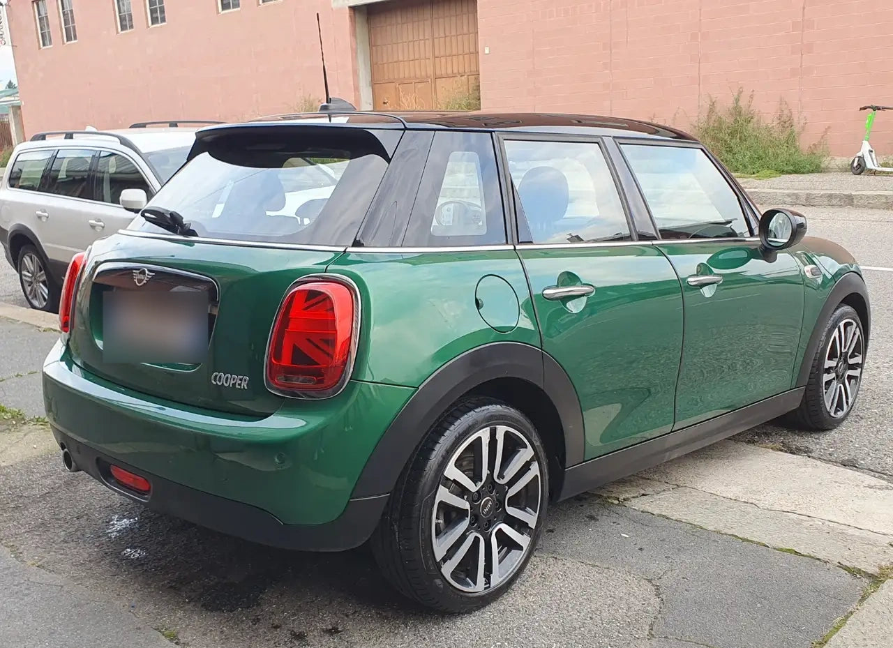 MINI - COOPER (2020 - km 153.077 - Benzina)