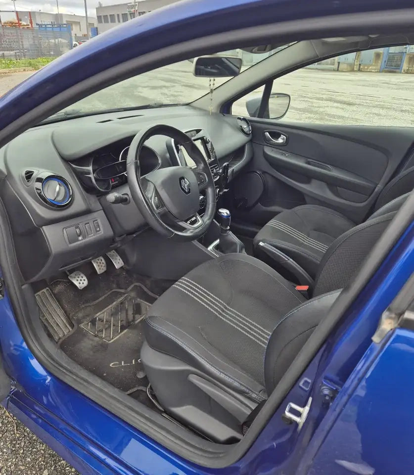 RENAULT - CLIO (2017 - km 91.000 - Diesel)