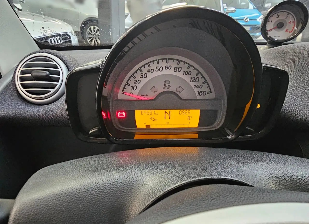 SMART - FORTWO (2013 - km 84.579 - Diesel)