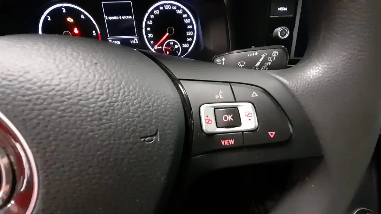 VOLKSWAGEN - POLO (2019 - km 112.703 - Diesel)