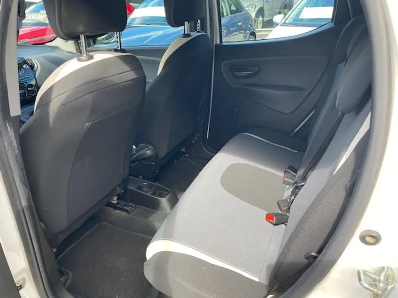 LANCIA - YPSILON (2014 - km 86.000 - Gpl)