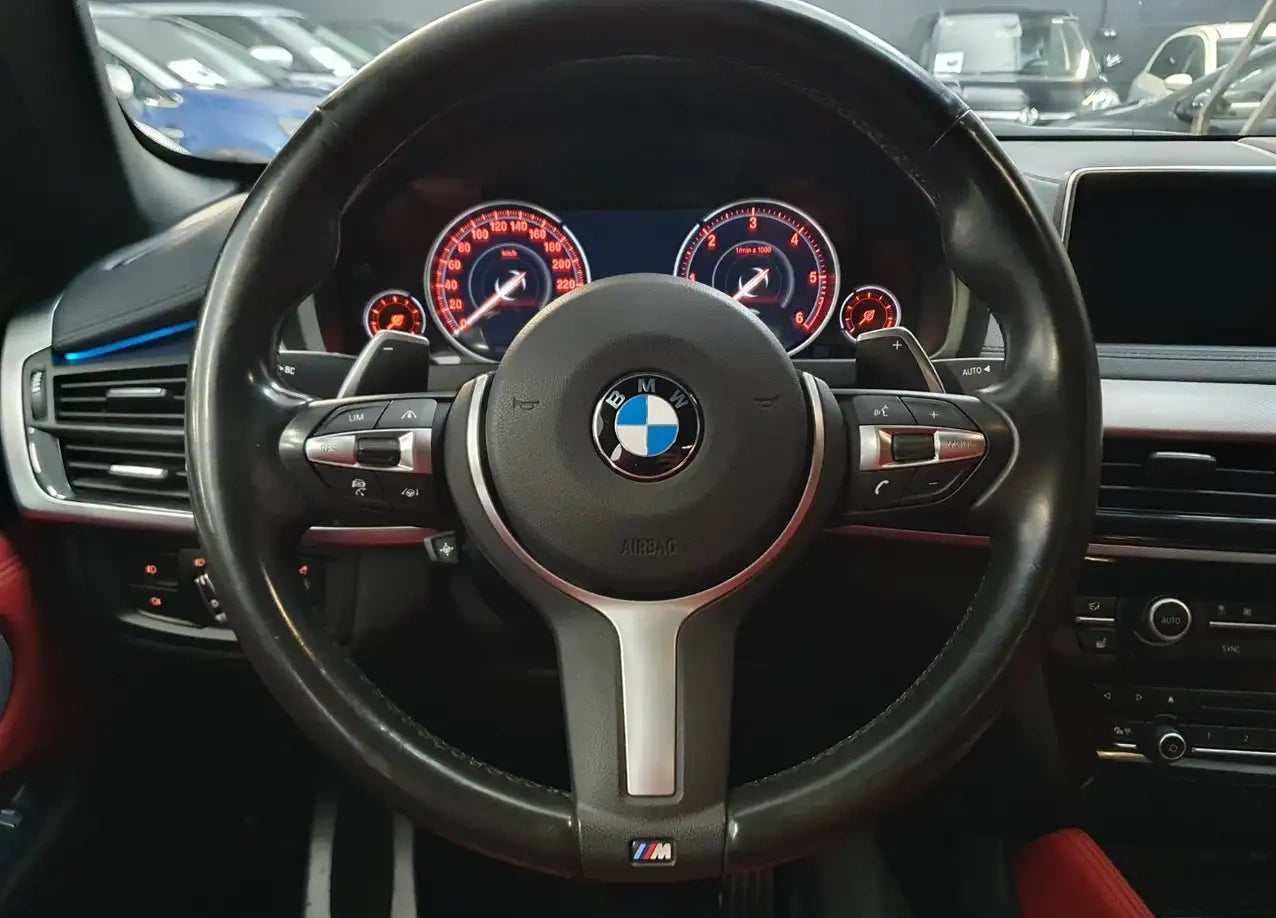 BMW - X6 (2019 - km 56.745 - Diesel)