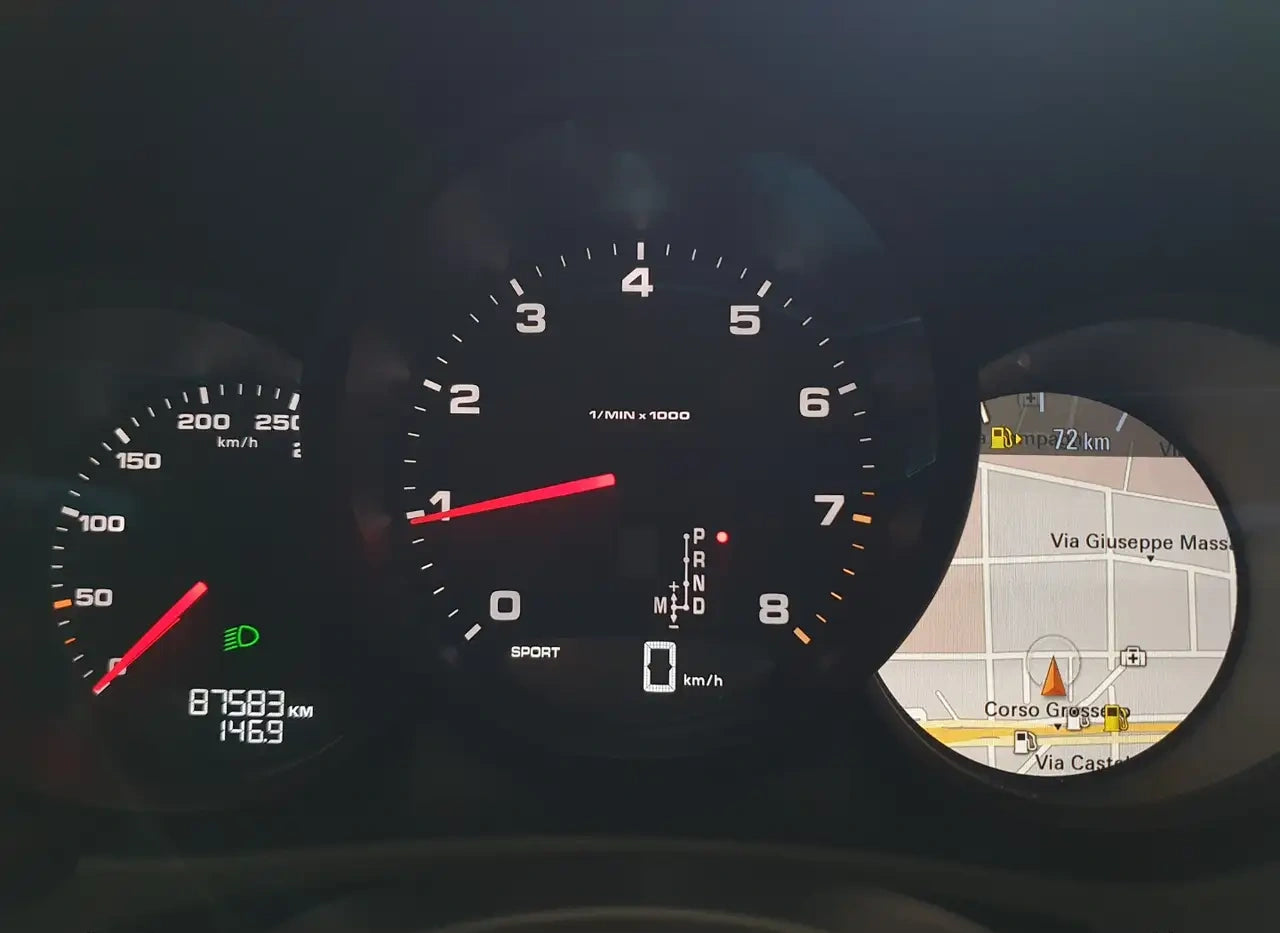 PORSCHE - MACAN (2017 - km 87.583 - Benzina)