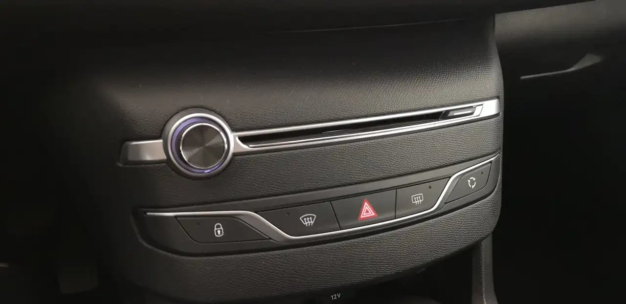 PEUGEOT - 308 (2020 - km 24.166 - Benzina)