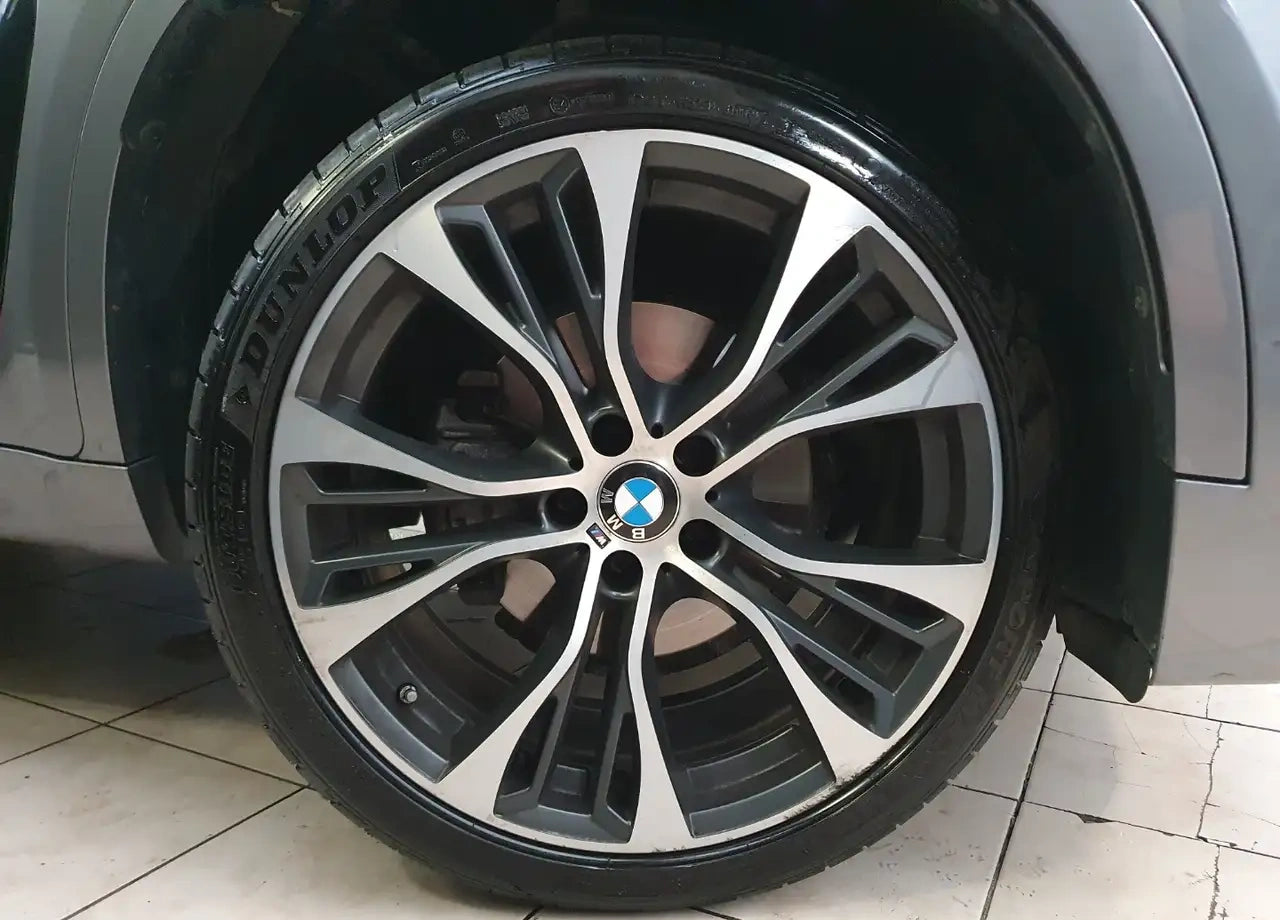 BMW - X6 (2019 - km 56.745 - Diesel)