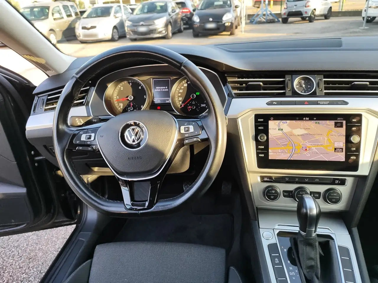 VOLKSWAGEN - PASSAT (2019 - km 114.000 - Diesel)