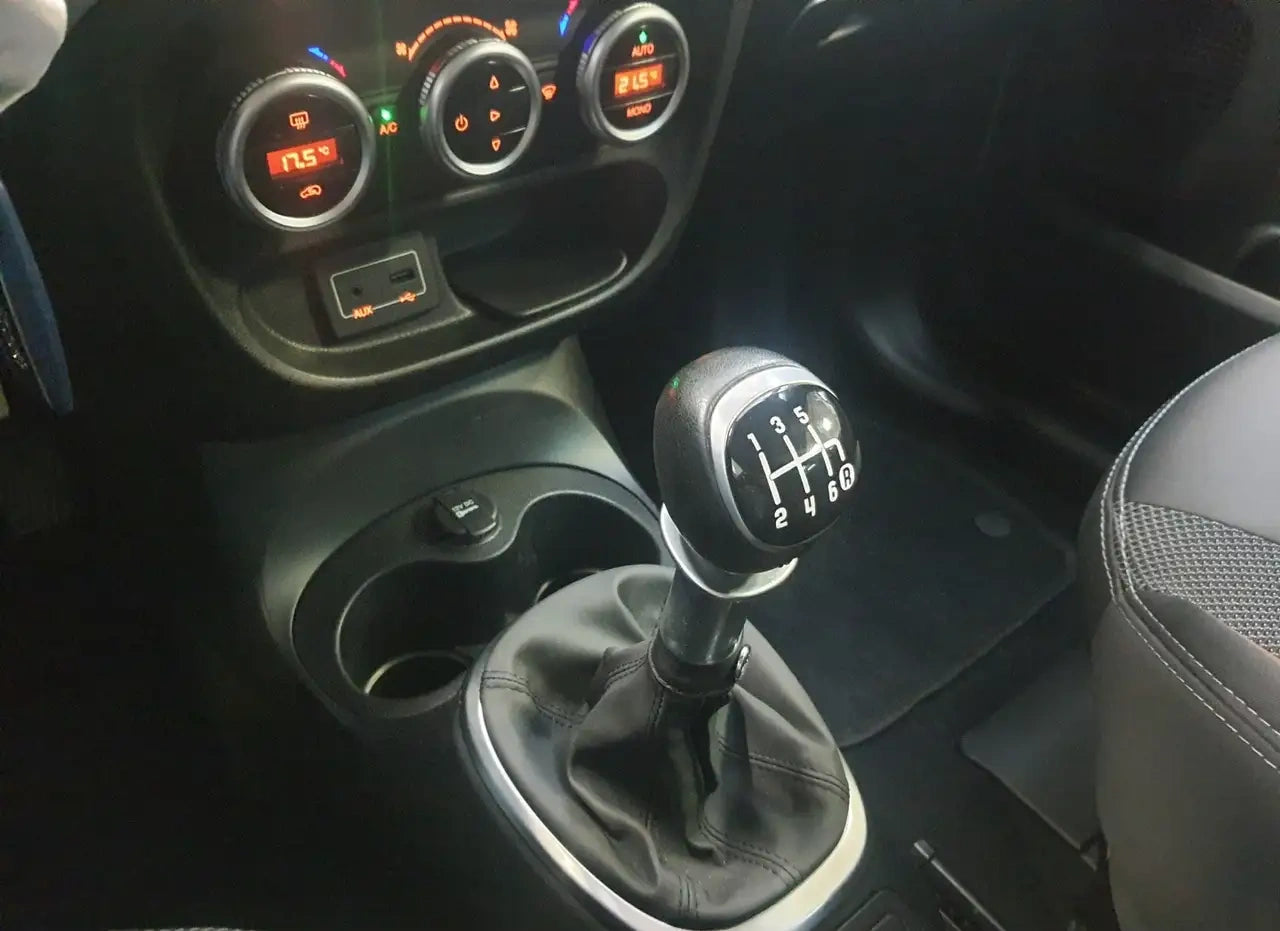 FIAT - 500L (2016 - km 92.384 - Benzina)