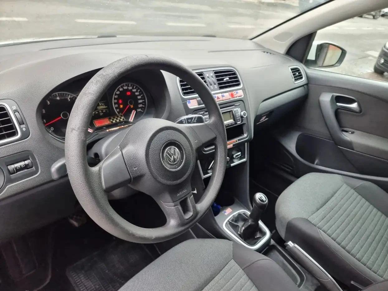 VOLKSWAGEN - POLO (2010 - km 158.866 - Benzina)