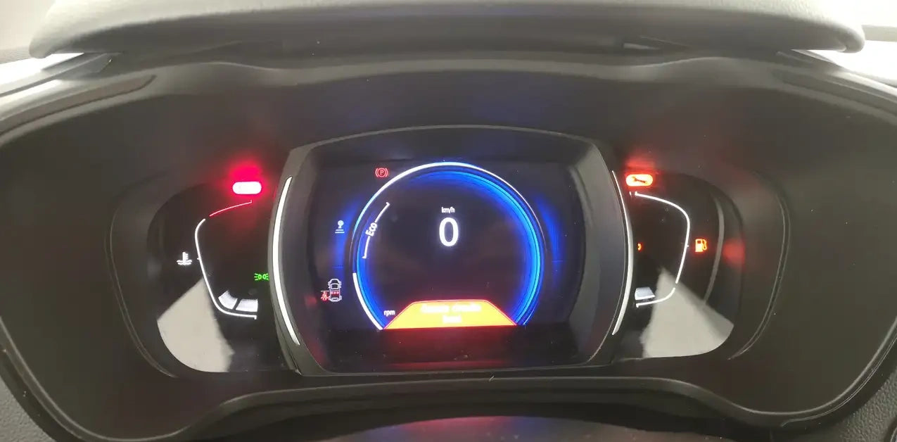 RENAULT - KADJAR (2018 - km 76.271 - Diesel)