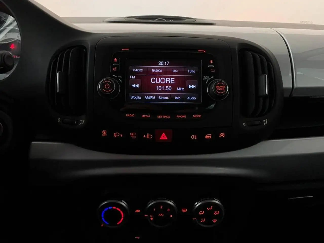 FIAT - 500L (2013 - km 110.399 - Diesel)