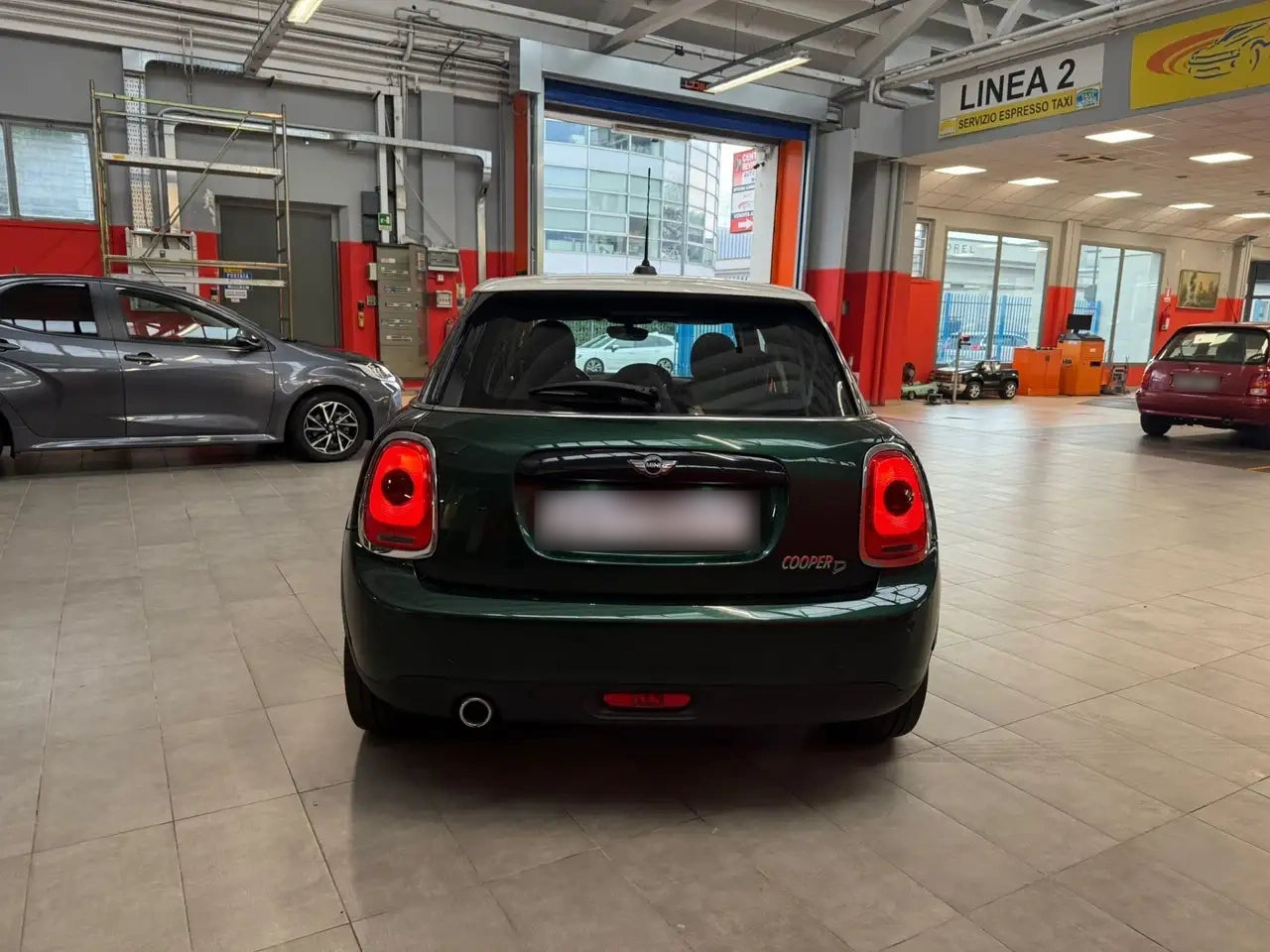 MINI - COOPER D (2018 - km 99.000 - Diesel)