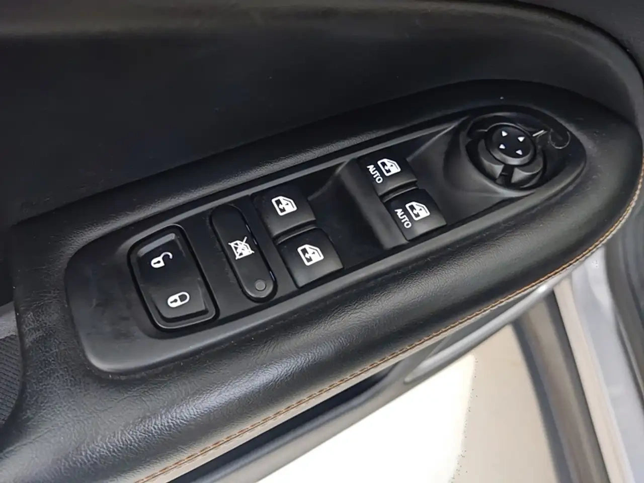 JEEP - COMPASS (2020 - km 30.000 - Benzina)
