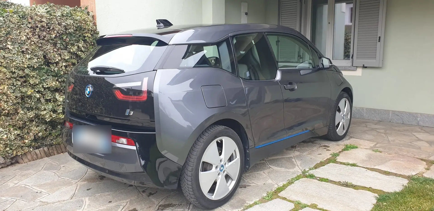 BMW - i3 (2016 - km 113.000 - Ibrida)