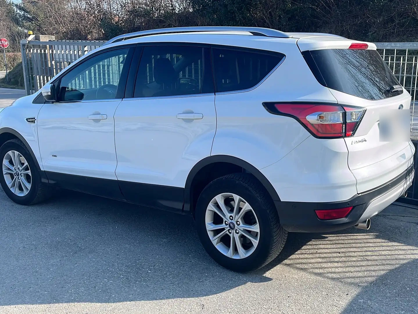 FORD - KUGA (2017 - km 150.000 - Diesel)