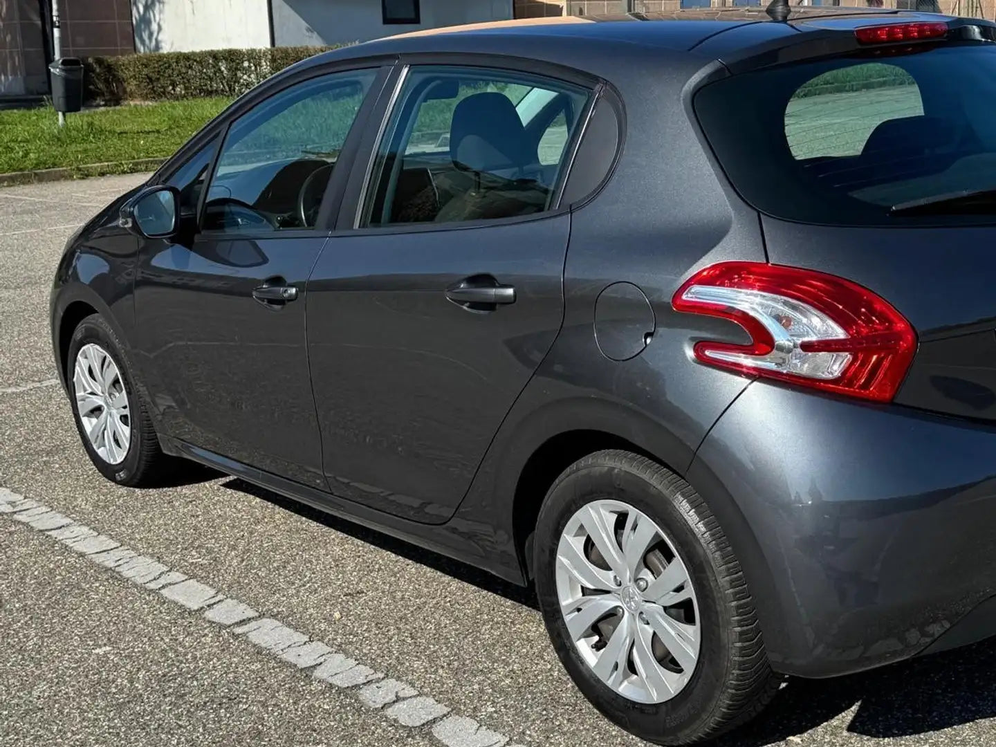 PEUGEOT - 208 (2014 - km 116.000 - Diesel)