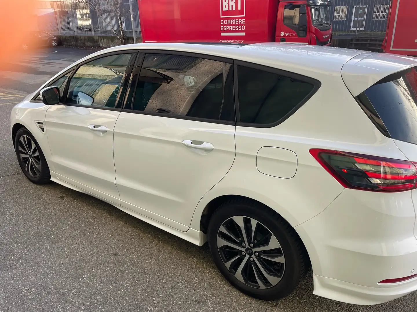 FORD - S-MAX (2019 - km 49.000 - Benzina)
