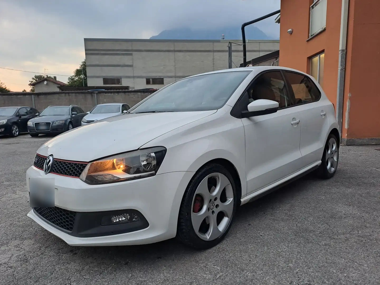 VOLKSWAGEN - POLO GTI (2011 - km 165.000 - Benzina)