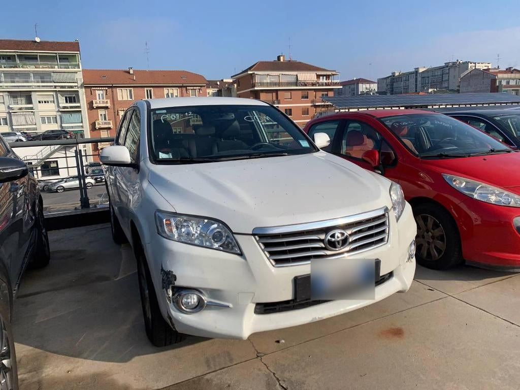 TOYOTA - RAV 4 (2011 - km 128.694 - Diesel)