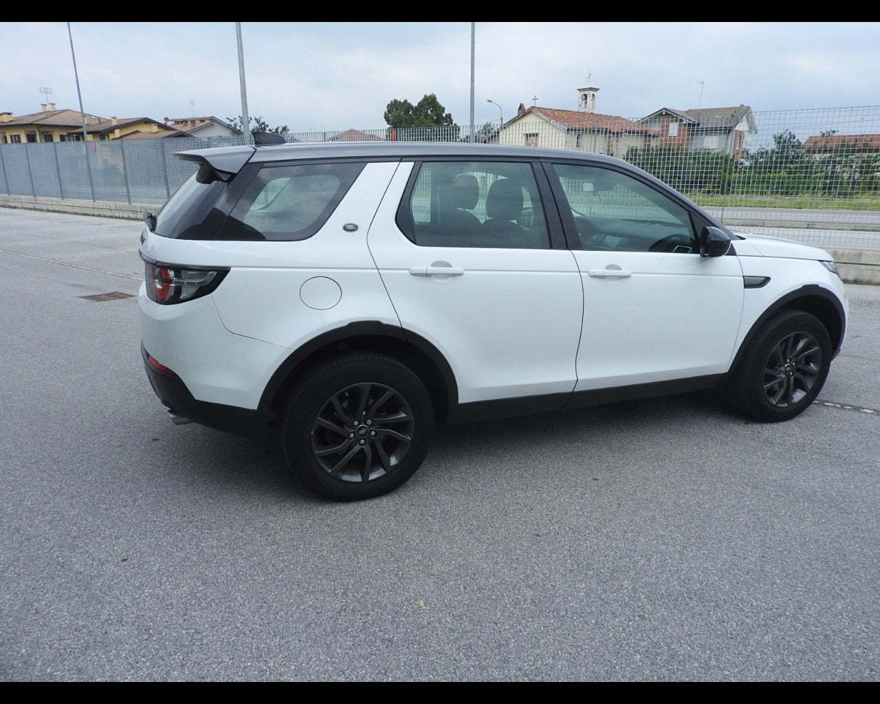 LAND ROVER - DISCOVERY SPORT (2018 - km 195.438 - Diesel)
