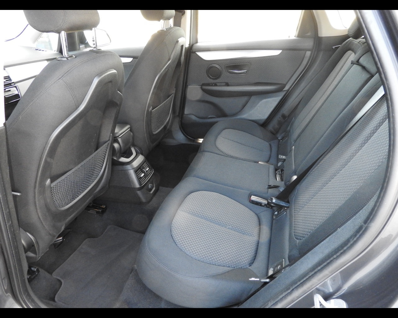 BMW - 218d (2015 - km 155.476 - Diesel)
